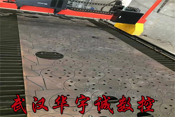 河北国际龙门式数控等离子火焰两用切割机钢板下料设备市场价格