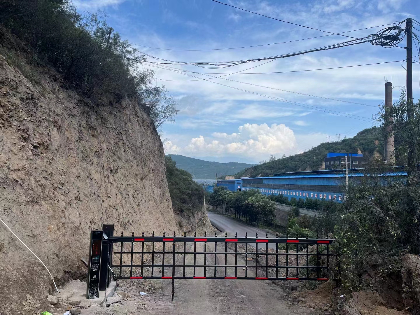 古交工厂政府机构出入口空降道闸  现货供应 提供安装 